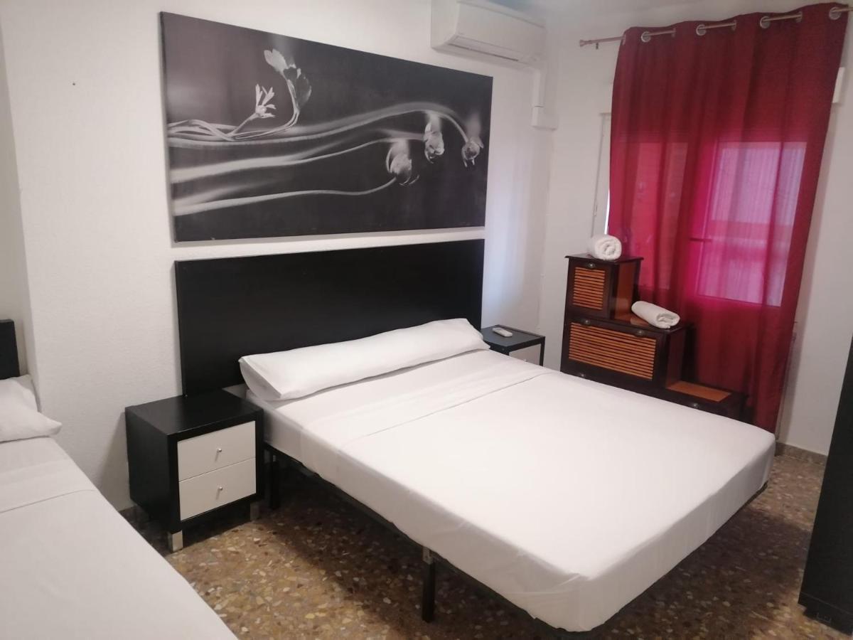 Hotel Hello Madrid Exterior foto